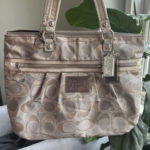 Coach 🤍 Poppy Metallic Taupe & Silver Signature Monogram Tote